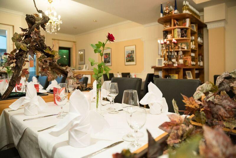 Osann-Monzel Hotel Moselsteig מראה חיצוני תמונה